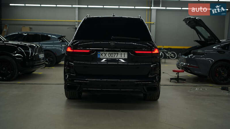Позашляховик / Кросовер BMW X7 2020 в Києві