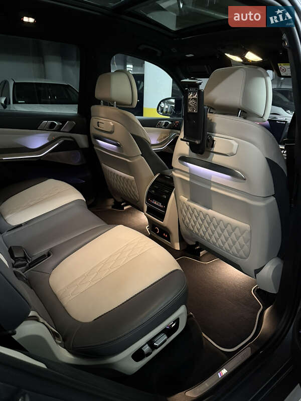 Внедорожник / Кроссовер BMW X7 2022 в Киеве фото 34 Внедорожник / Кроссовер BMW X7 2022 в Киеве