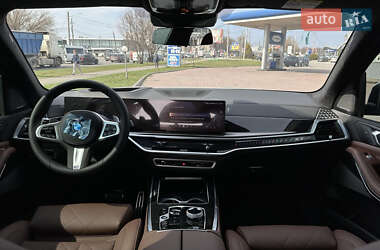 Внедорожник / Кроссовер BMW X7 2024 в 