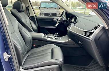 Внедорожник / Кроссовер BMW X7 2019 в 