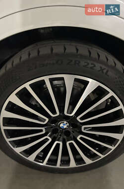 Внедорожник / Кроссовер BMW X7 2020 в 