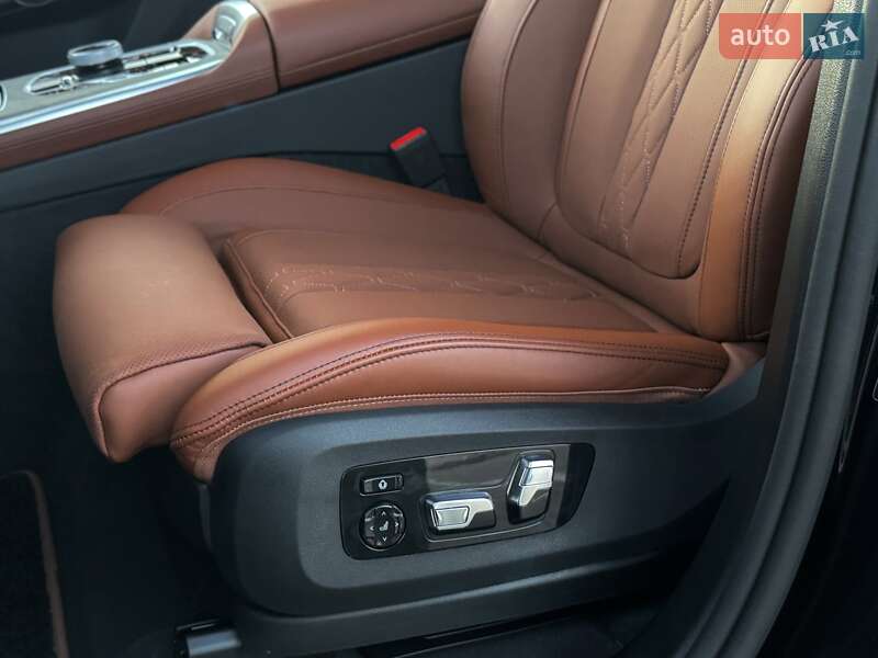 Позашляховик / Кросовер BMW X7 2024 в Одесі