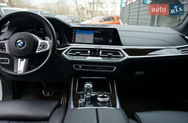 Позашляховик / Кросовер BMW X7 2019 в 