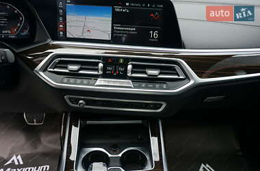 Позашляховик / Кросовер BMW X7 2019 в 