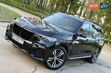 Внедорожник / Кроссовер BMW X7 2021 в 
