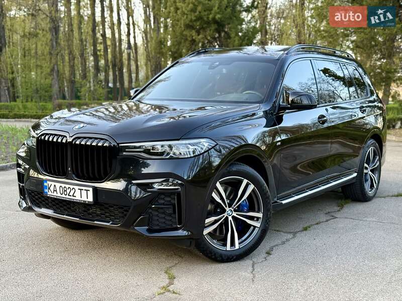 Внедорожник / Кроссовер BMW X7 2021 в 