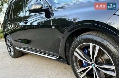 Внедорожник / Кроссовер BMW X7 2021 в 