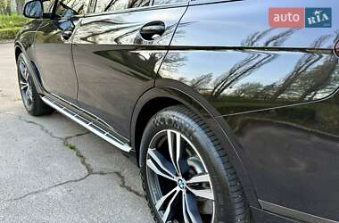 Внедорожник / Кроссовер BMW X7 2021 в 