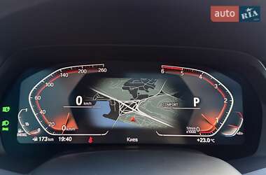Внедорожник / Кроссовер BMW X7 2021 в 