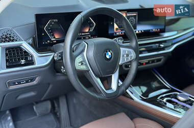 Внедорожник / Кроссовер BMW X7 2023 в 