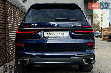 Внедорожник / Кроссовер BMW X7 2023 в 