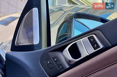 Позашляховик / Кросовер BMW X7 2024 в 