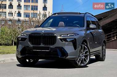 Внедорожник / Кроссовер BMW X7 2024 в Одессе