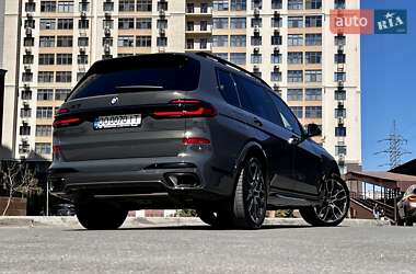 Позашляховик / Кросовер BMW X7 2024 в 