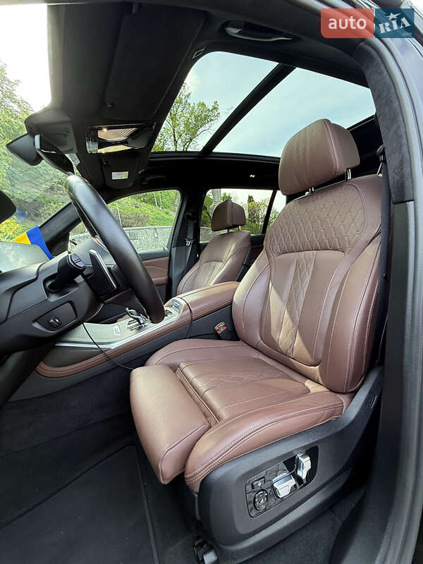 Позашляховик / Кросовер BMW X7 2022 в Києві