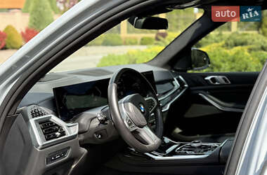 Внедорожник / Кроссовер BMW X7 2023 в 