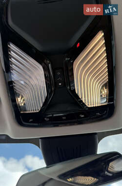 Внедорожник / Кроссовер BMW X7 2021 в 