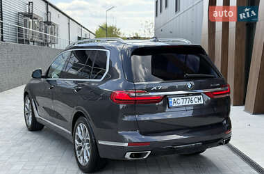 Внедорожник / Кроссовер BMW X7 2019 в 