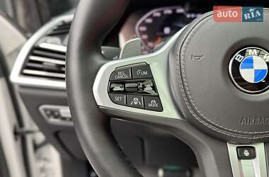 Позашляховик / Кросовер BMW X7 2020 в 
