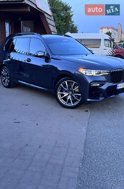 Внедорожник / Кроссовер BMW X7 2022 в 