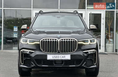 Позашляховик / Кросовер BMW X7 2019 в 