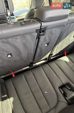Внедорожник / Кроссовер BMW X7 2020 в 