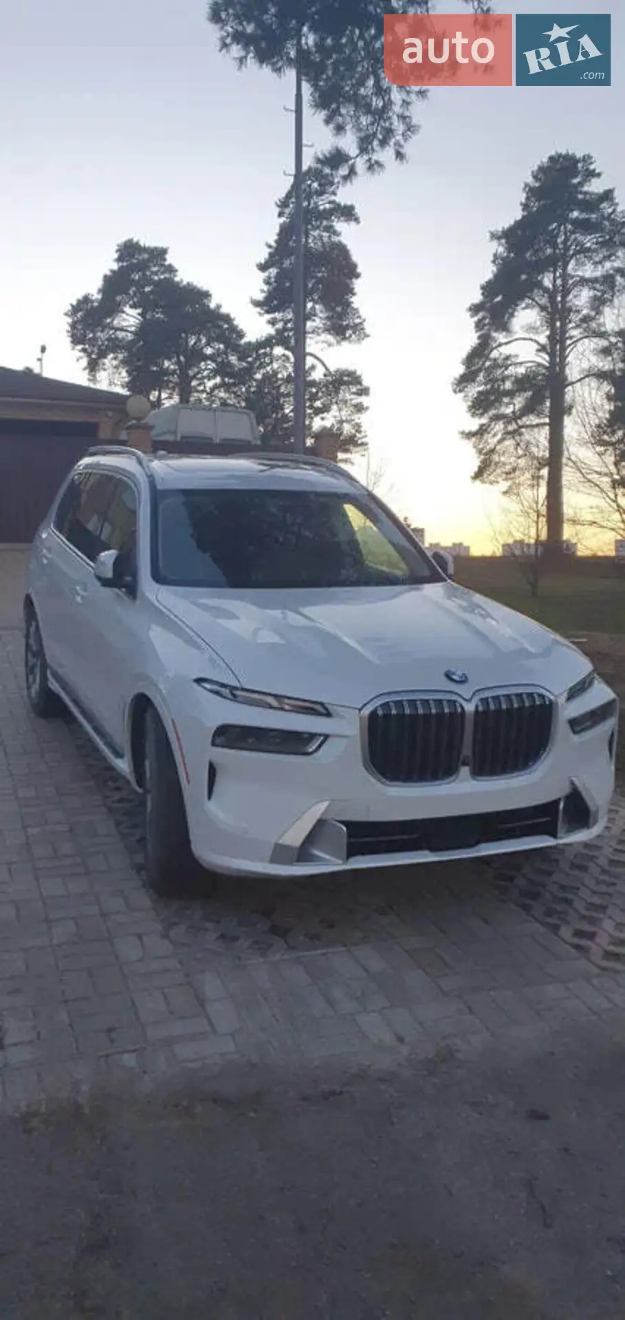 2023 BMW X7 - фото 1