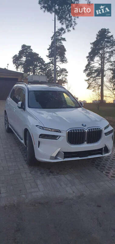 BMW X7 2023