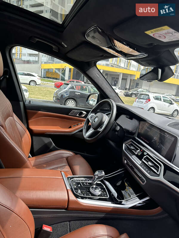 Внедорожник / Кроссовер BMW X7 2019 в Киеве