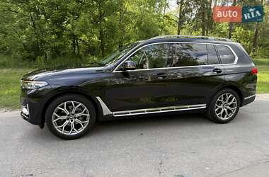 Внедорожник / Кроссовер BMW X7 2020 в 