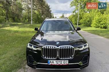 Внедорожник / Кроссовер BMW X7 2020 в 