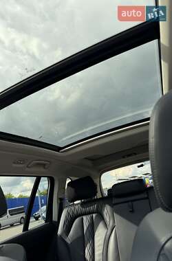 Внедорожник / Кроссовер BMW X7 2020 в 