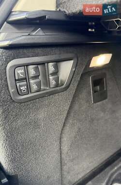 Внедорожник / Кроссовер BMW X7 2020 в 