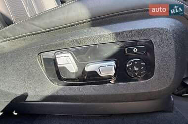 Внедорожник / Кроссовер BMW X7 2020 в 