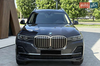 Позашляховик / Кросовер BMW X7 2019 в 