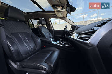Позашляховик / Кросовер BMW X7 2019 в 