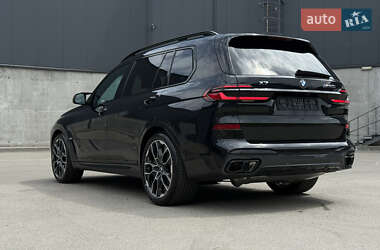 Позашляховик / Кросовер BMW X7 2025 в 