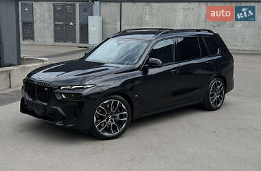 Позашляховик / Кросовер BMW X7 2025 в 