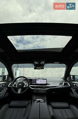 Позашляховик / Кросовер BMW X7 2025 в 