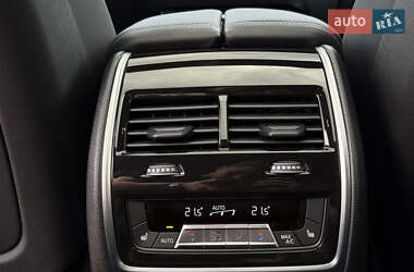 Позашляховик / Кросовер BMW X7 2025 в 