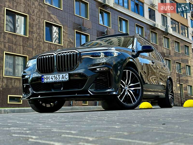 Внедорожник / Кроссовер BMW X7 2021 в Одессе
