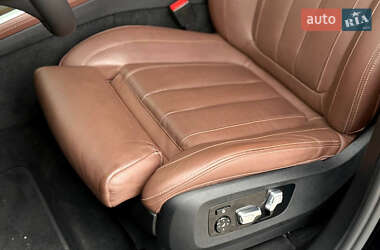 Позашляховик / Кросовер BMW X7 2019 в 