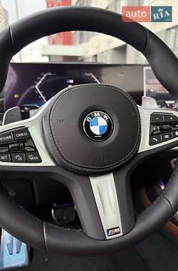 Внедорожник / Кроссовер BMW X7 2023 в 