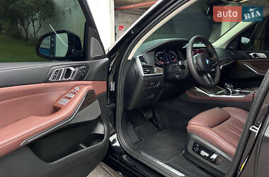 Позашляховик / Кросовер BMW X7 2019 в 