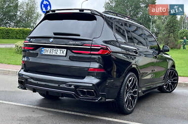 Позашляховик / Кросовер BMW X7 2019 в 