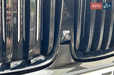 Позашляховик / Кросовер BMW X7 2019 в 