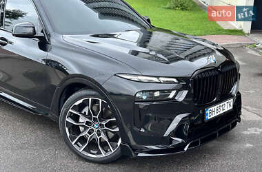 Позашляховик / Кросовер BMW X7 2019 в 