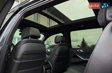 Позашляховик / Кросовер BMW X7 2020 в 