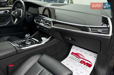 Позашляховик / Кросовер BMW X7 2020 в 