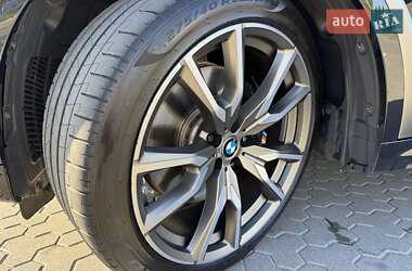 Внедорожник / Кроссовер BMW X7 2022 в 